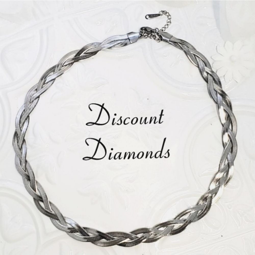 Polished Silver Rope Necklace with Intricate Design - Picture 10 of 11
